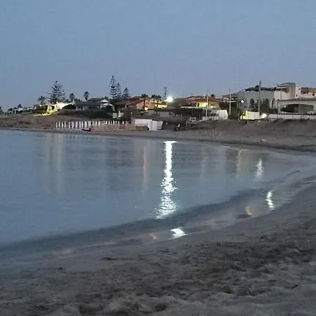 Casavacanze Mashallah דירה *